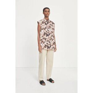 NWT SAMSOE SAMSOE SLEEVLESS OVERSIZED TEA SHIRT TOP - CAMO CLAY SIZE SMALL